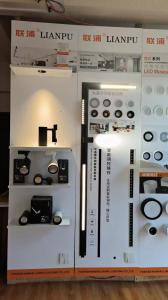 成都邓师傅专业商业照明批发销售安装，联浦照明四川分公司，买灯联系邓师傅