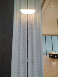 成都灯具那里买靠谱，金府灯具城找邓师傅专注灯具批发安装配送，光影筑境，点亮生活仪式感