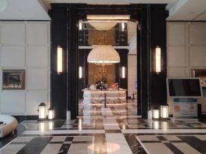 非标定制灯具设计、生产、批发、销售安装。专业承接四川成都周边各种不锈钢装饰灯具定制销售安装一站式服务。