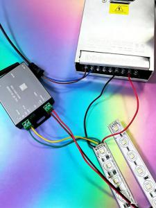 当成都邓师傅决心投身灯具生产批发销售安装这个行业时，他才真正意识到，创业之路远比想象中艰难。