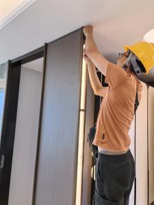 成都邓师傅灯具安装维修服务中心，全城上门服务